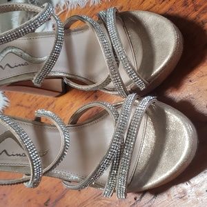 Nina Gold Strappy Sexy Heels 7.5